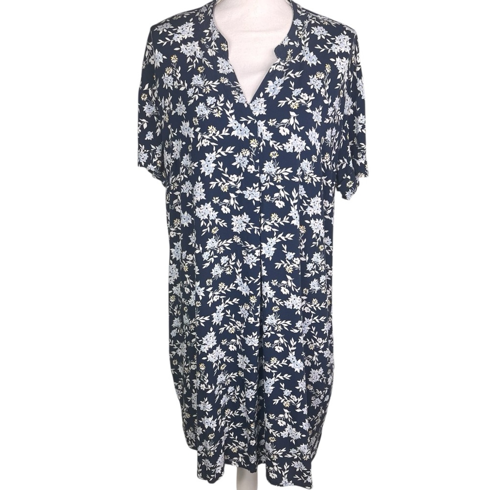 Time and Tru Navy Blue Floral Button-Front Dress